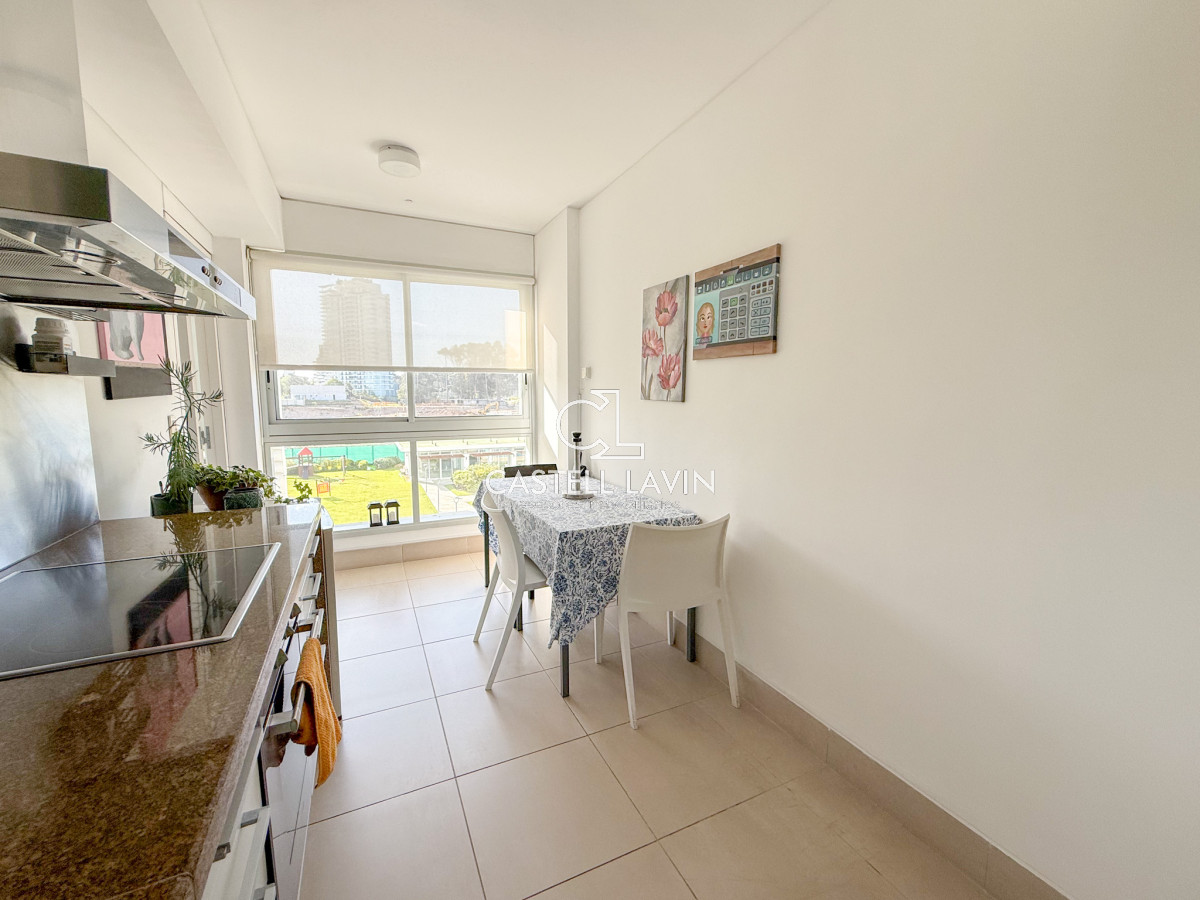 Apartamento ID.910 - Venta Apartamento 2 Dormitorios en primera linea Playa Brava Punta del Este