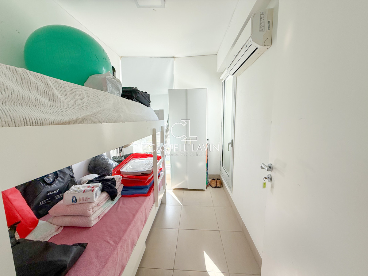 Apartamento ID.774 - Venta Apartamento 2 Dormitorios Primera Linea Playa Brava Punta del Este