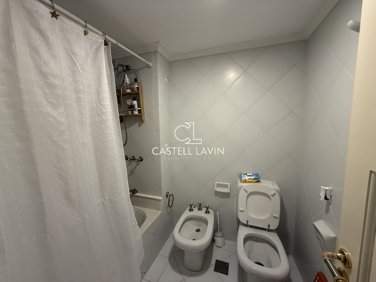 Apartamento ID.678 - Venta Apartamento 3  Dormitorios Frente al Puerto Península Punta del Este