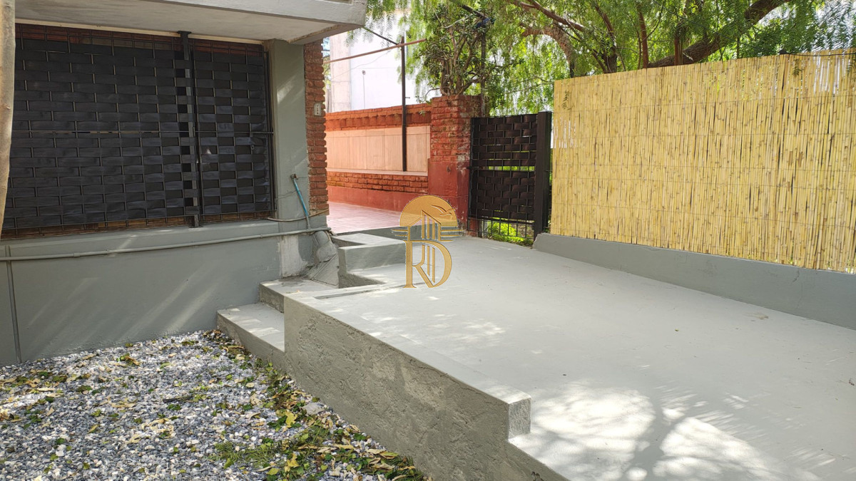 Apto alquiler anual sin muebles -id-852-1