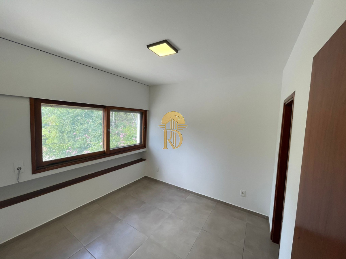 Apto alquiler anual sin muebles -id-852-17