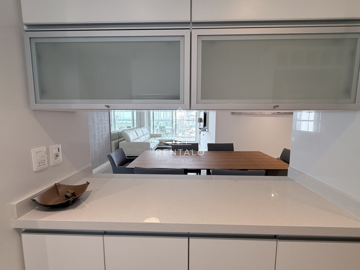 Apartamento ID.1041 - Alquilar Anual 2 dormitorios en Miami Bvar Parada 5 Mansa 