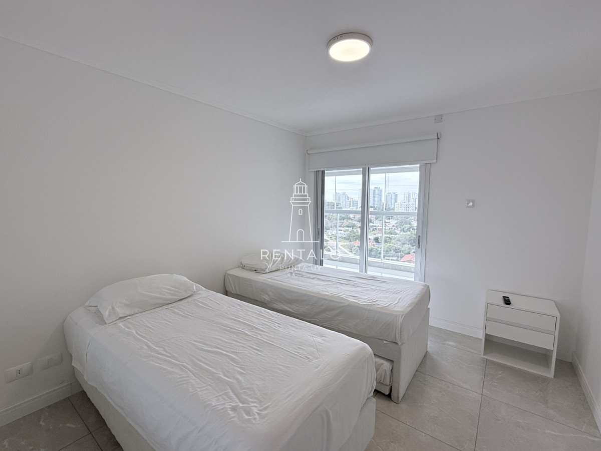 Apartamento ID.1041 - Alquilar Anual 2 dormitorios en Miami Bvar Parada 5 Mansa 
