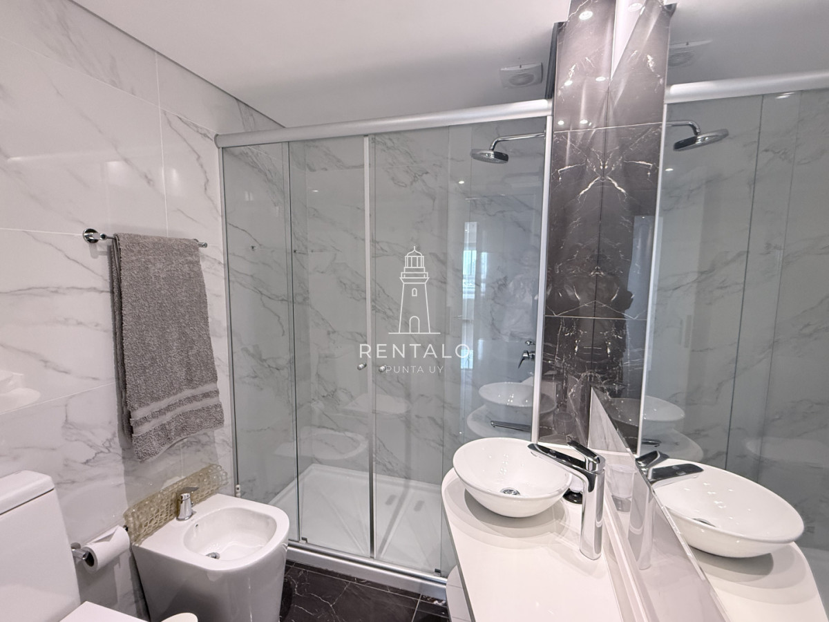 Apartamento ID.1041 - Alquilar Anual 2 dormitorios en Miami Bvar Parada 5 Mansa 