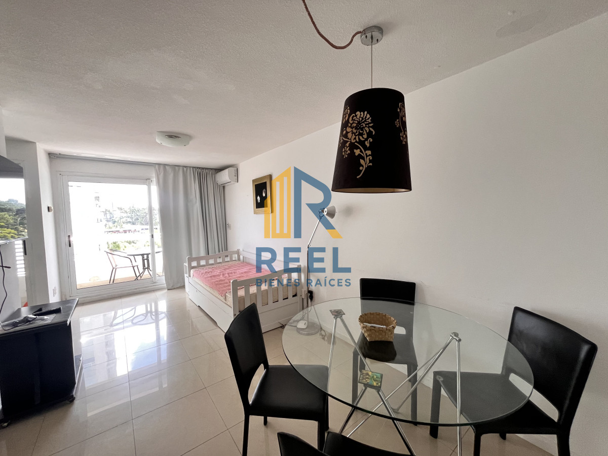 Apartamento ID.87 - Apartamento alquiler Anual 1 dormitorio Punta Shopping