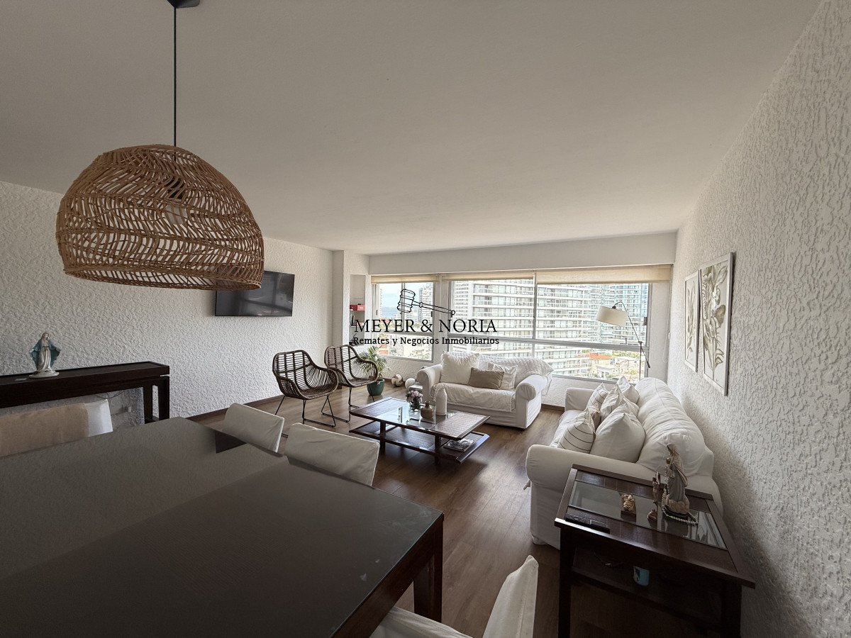 Apartamento ID.67 - VENTA HERMOSO APTO A PASOS DE LA BRAVA 