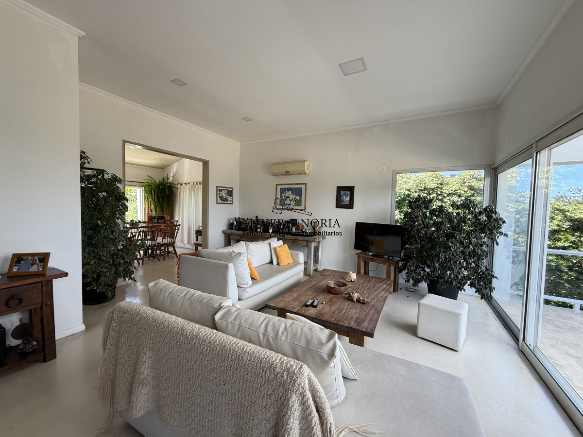 Casa ID.109 - Casa en Tio Tom de 4 dormitorios