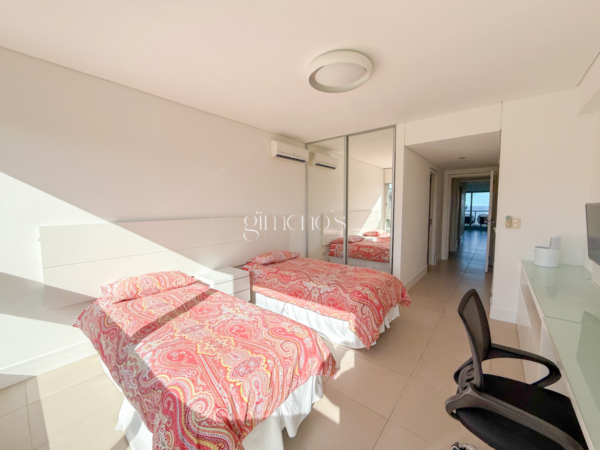 Apartamento ID.428 - Apartamento en Venta - Playa Brava - Punta del Este - Le Parc 