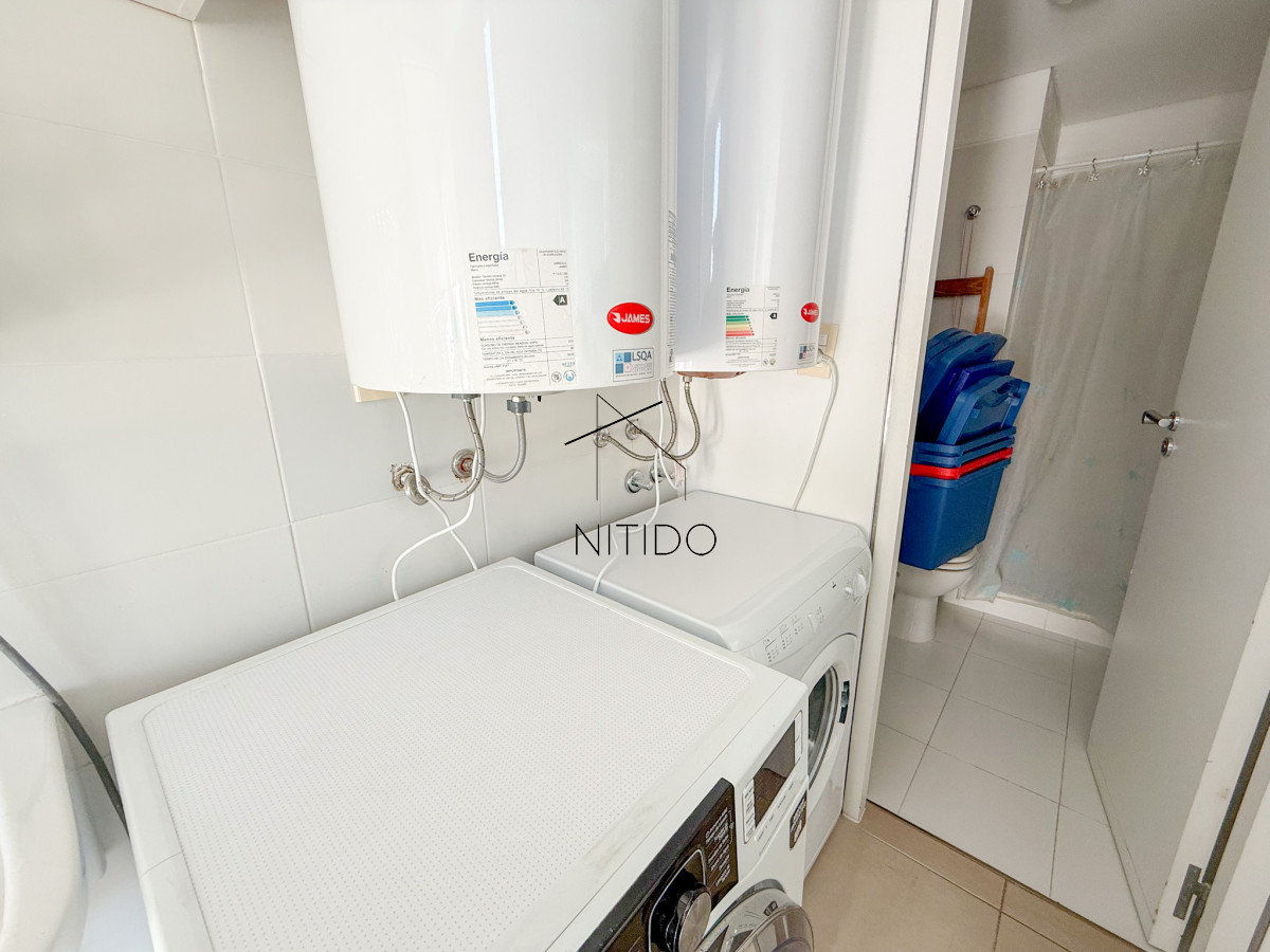 Apartamento ID.306 - Luminoso y cómodo apartamento en primera linea Playa Brava 