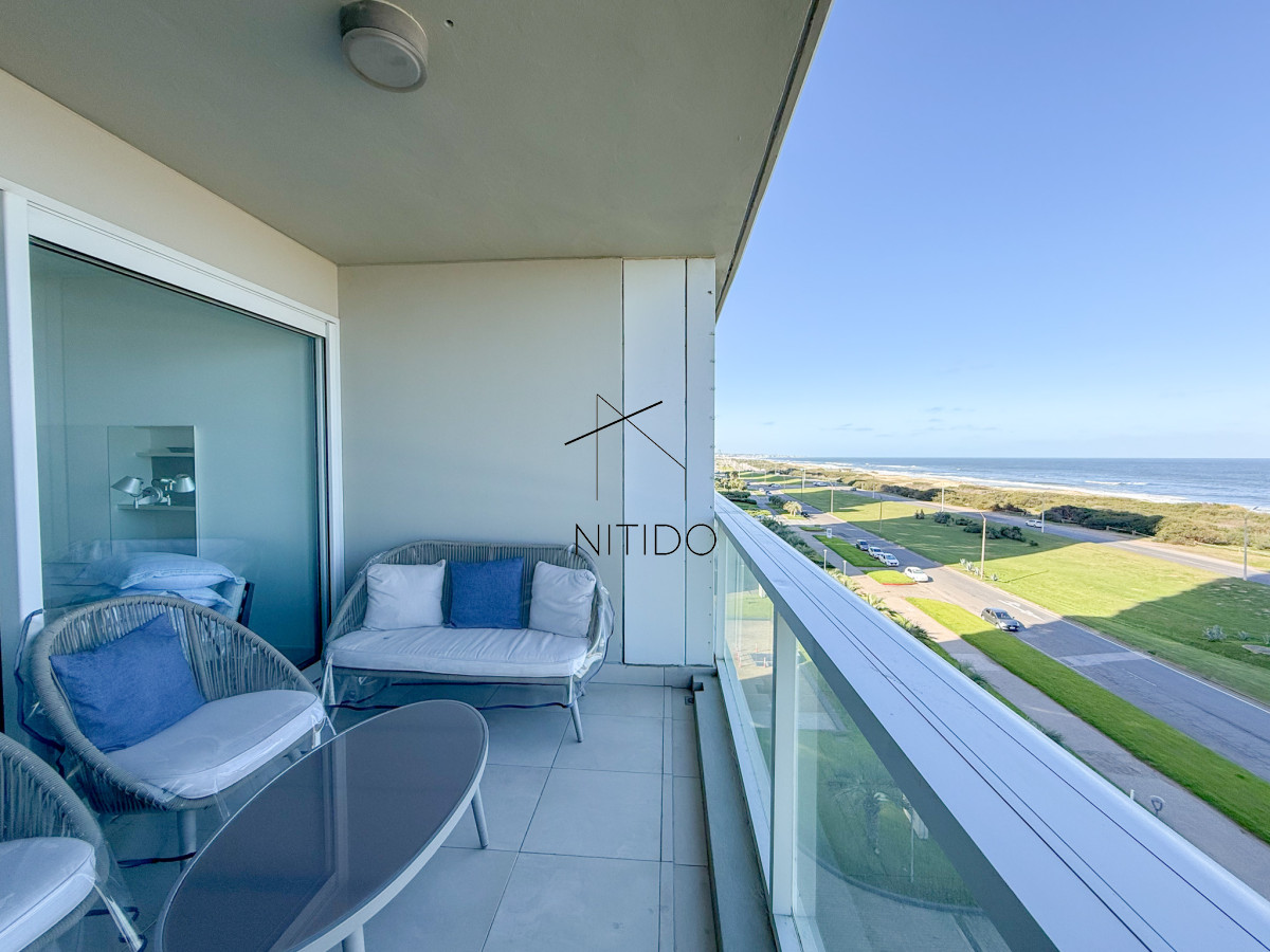 Apartamento ID.306 - Luminoso y cómodo apartamento en primera linea Playa Brava 