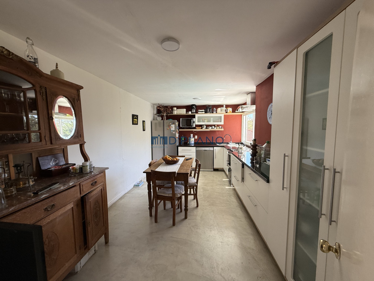 Casa ID.222 - LUJO Y TRANQUILIDAD EN UNA PROPIEDAD ÚNICA EN PUNTA BALLENA 