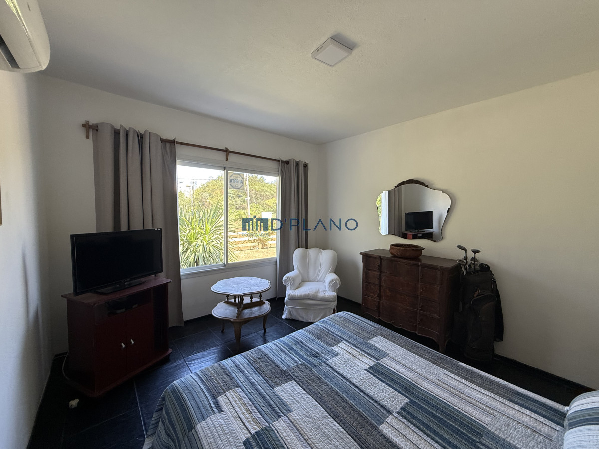 Casa ID.222 - LUJO Y TRANQUILIDAD EN UNA PROPIEDAD ÚNICA EN PUNTA BALLENA 