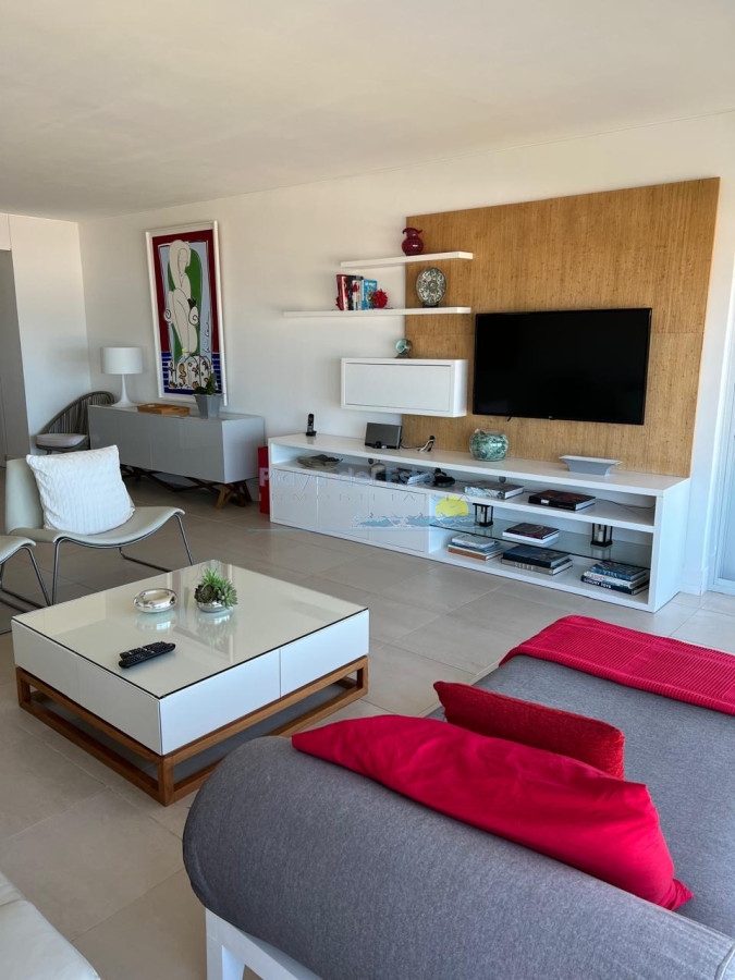 Brava - GoPunta - Portal Inmobiliario de Punta del Este - Maldonado