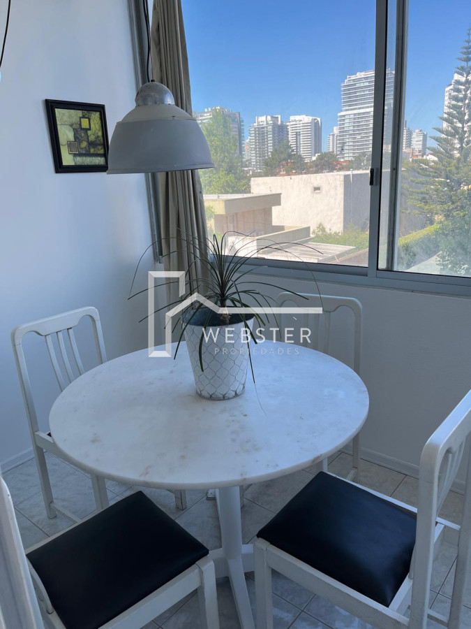 Apartamento ID.2561 - VENTA APTO EXCELENTE UBICACION!