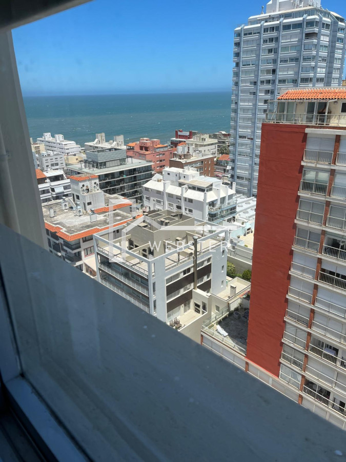 Apartamento ID.2552 - Hermoso apartamento reciclado, vista espectacular al Puerto!