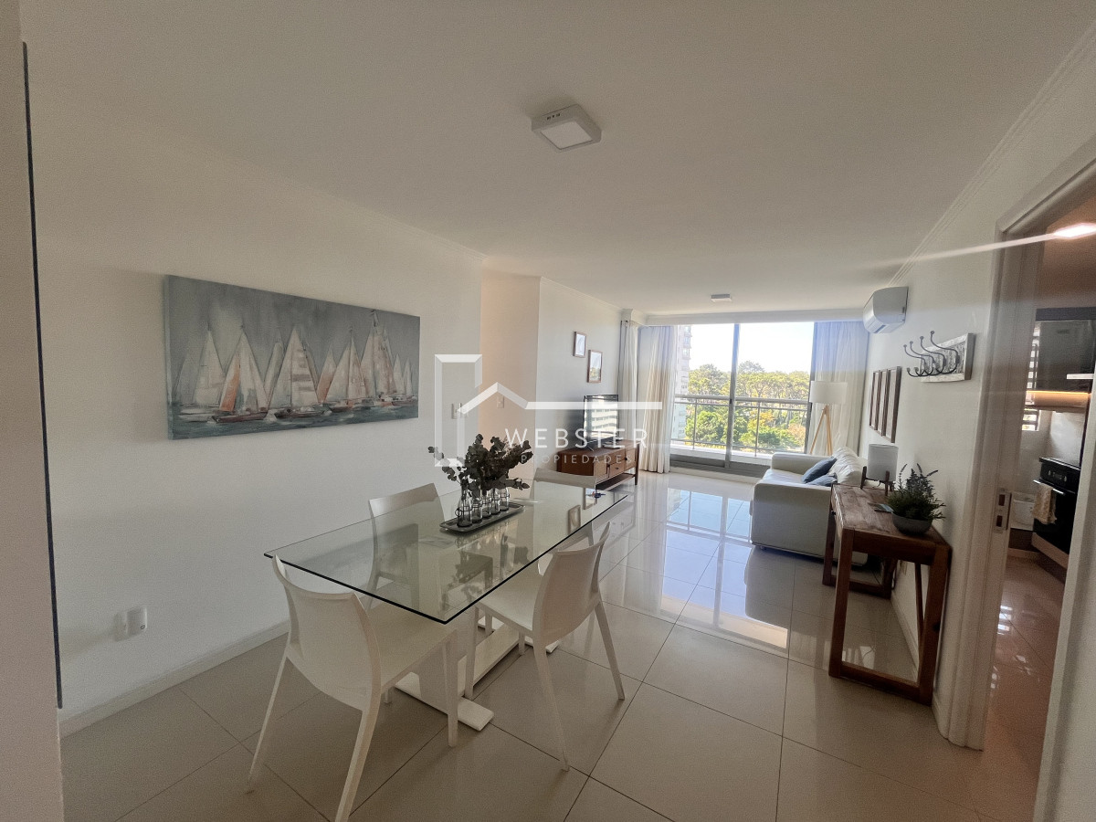 Apartamento ID.859 - Alquiler Anual apto en excelente ubicación 