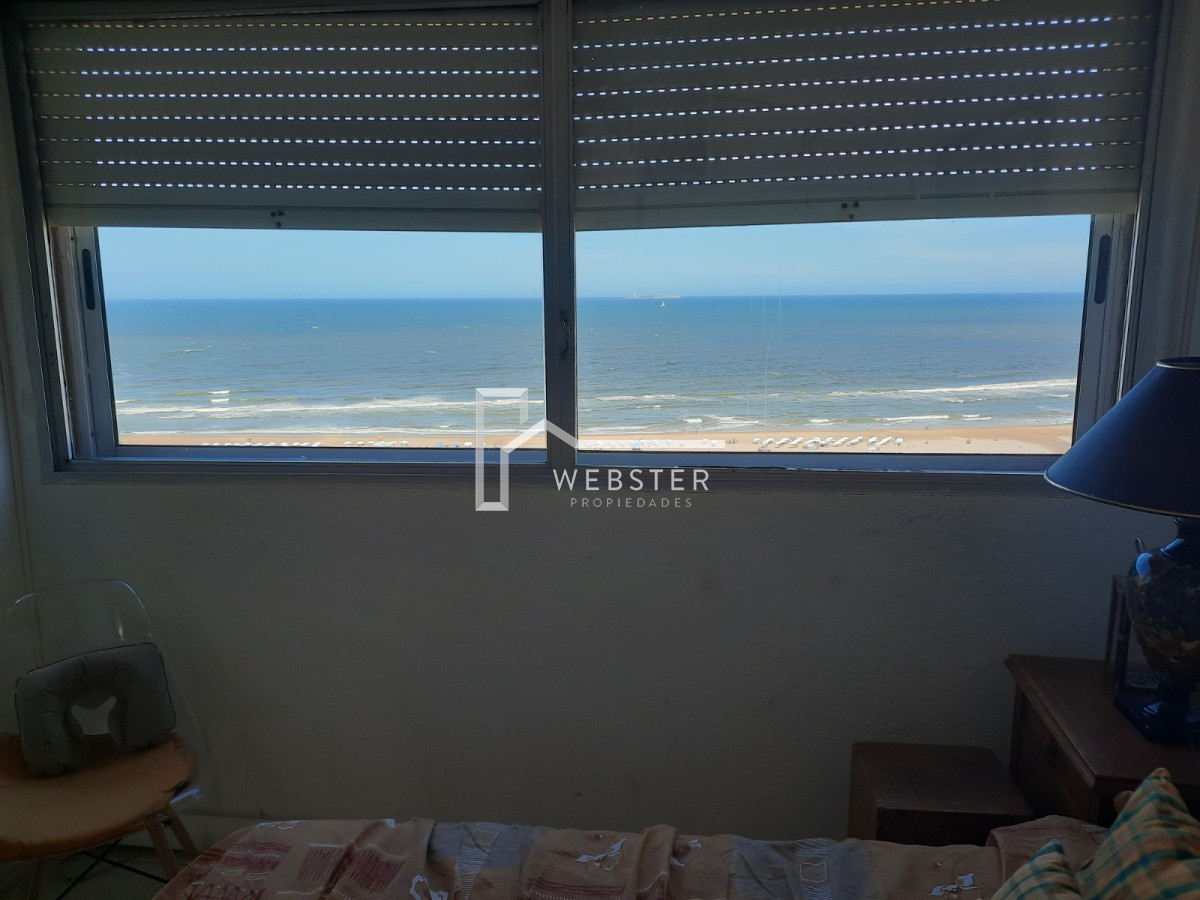Apartamento ID.1574 - Alquiler anual frente a la brava 