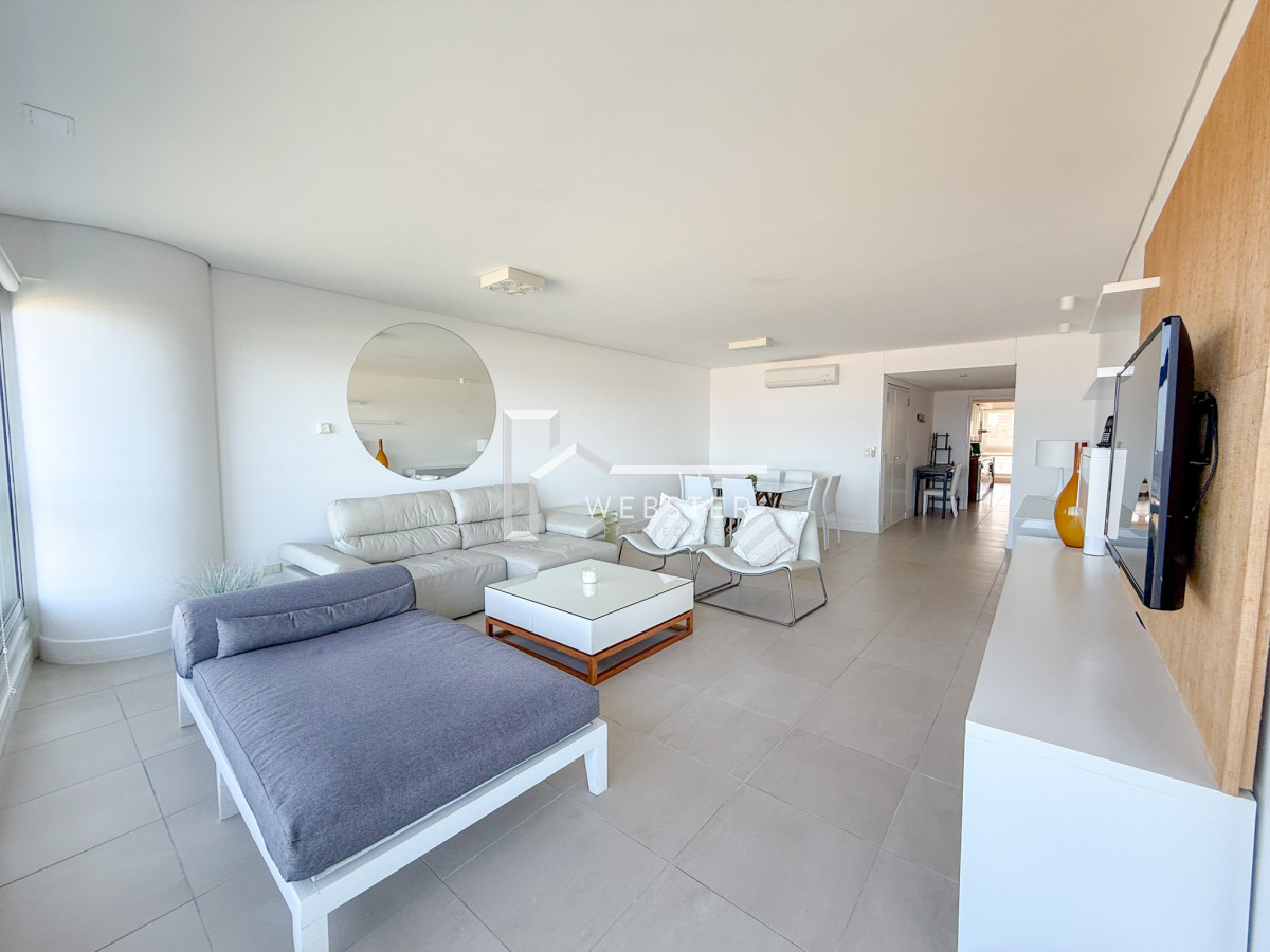 Apartamento ID.2113 - VENTA PRIMERA LINEA BRAVA 