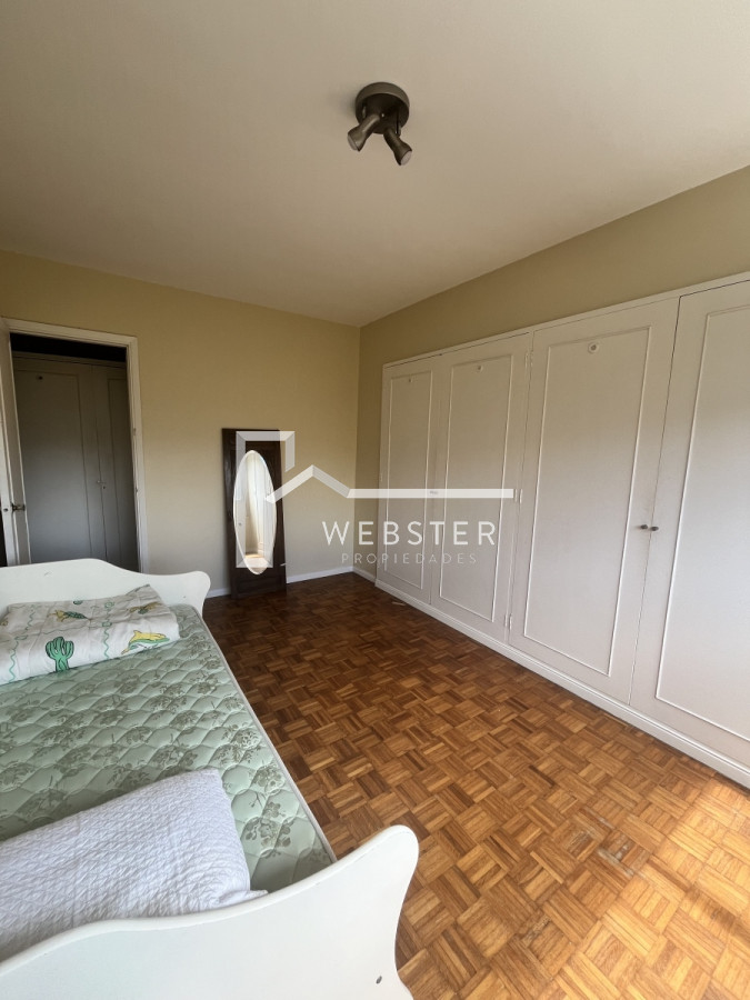 Apartamento ID.1133 - Alquiler Anual 