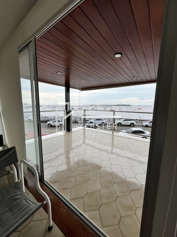 Apartamento ID.1045 - Venta de apartamento con  espectacular planta y hermosa vista 