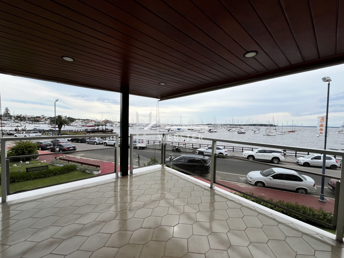 Apartamento ID.1045 - Venta de apartamento con  espectacular planta y hermosa vista 