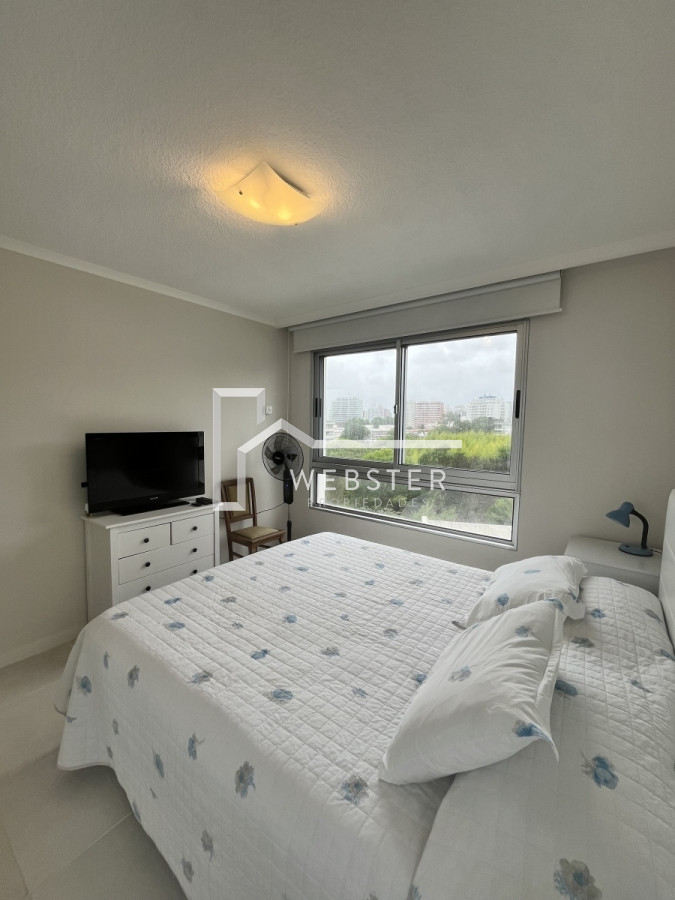 Apartamento ID.891 - Alquiler Anual en complejo con amenities 