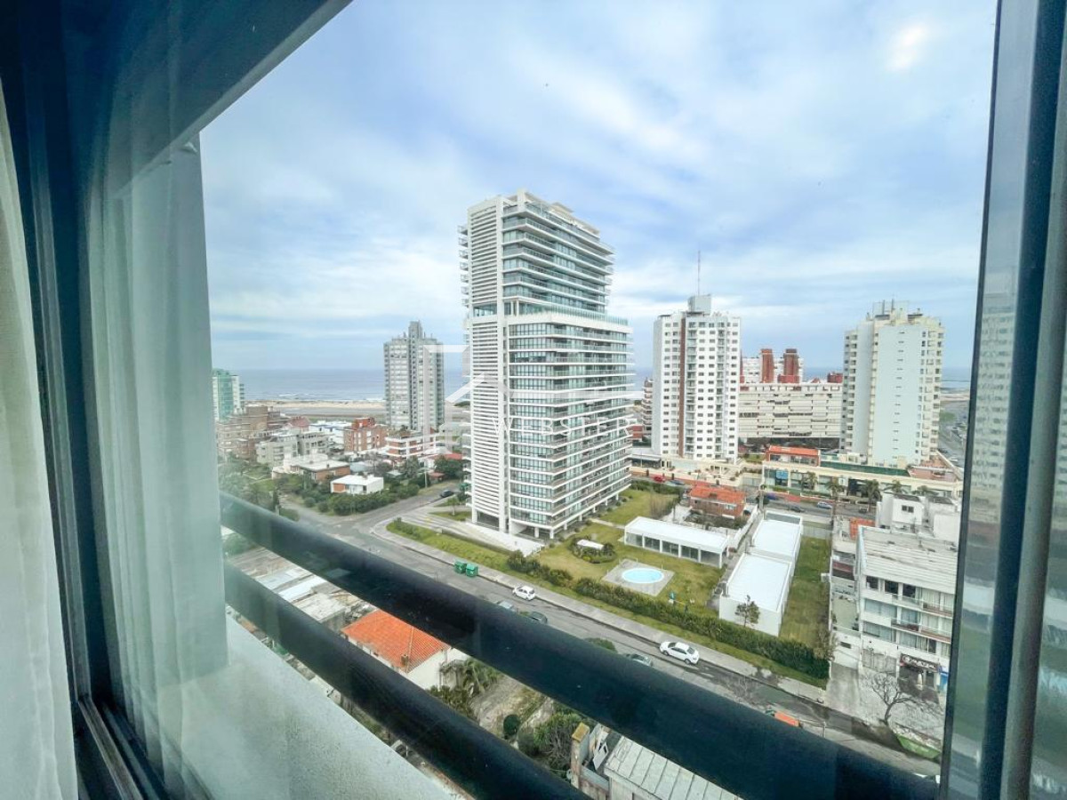 Apartamento ID.243 - Apto cerca de la Mansa y la Brava 
