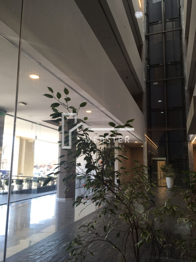 Apartamento ID.751 - VENTA - Muy buena ubicación y a pasos de todo Montevideo!