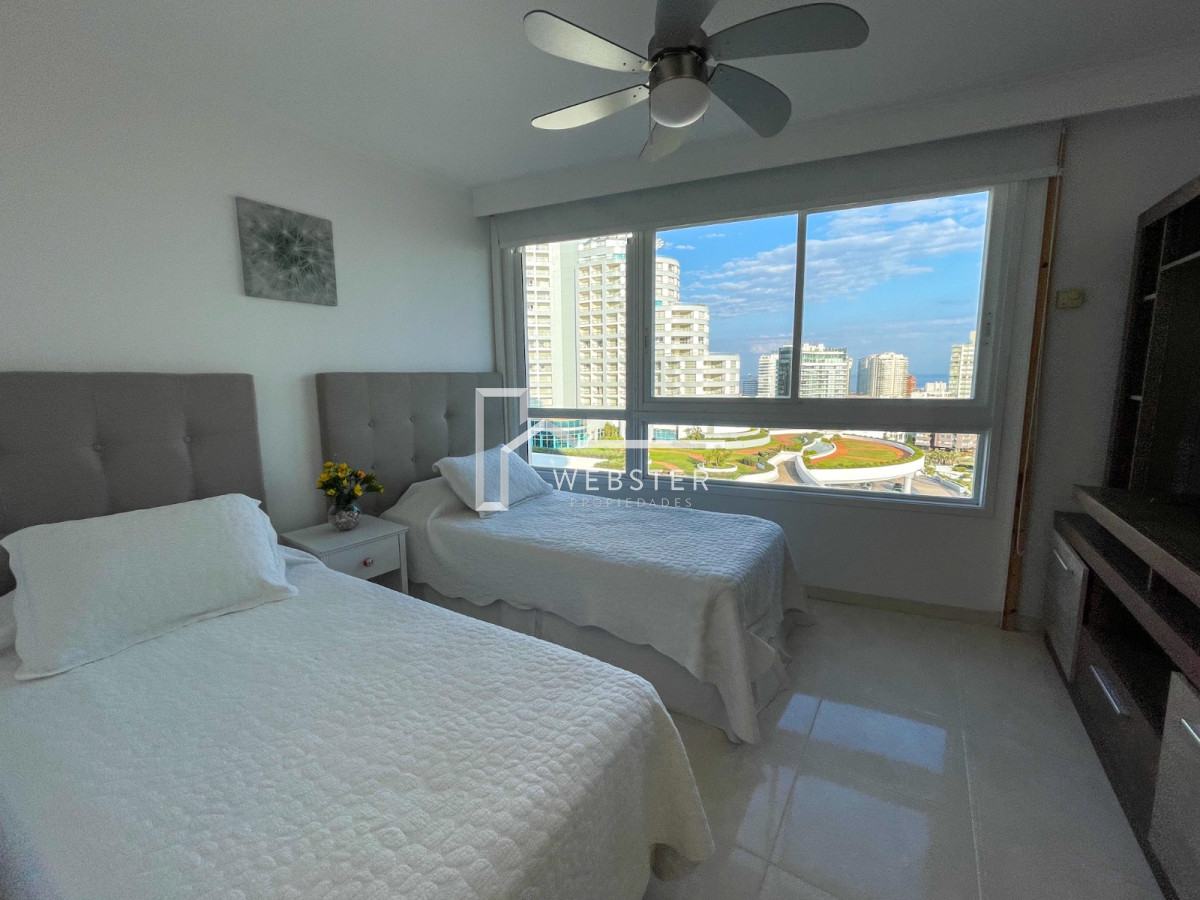 Apartamento ID.812 - Espectacular apto en Alquiler Anual y Venta en la Mansa 