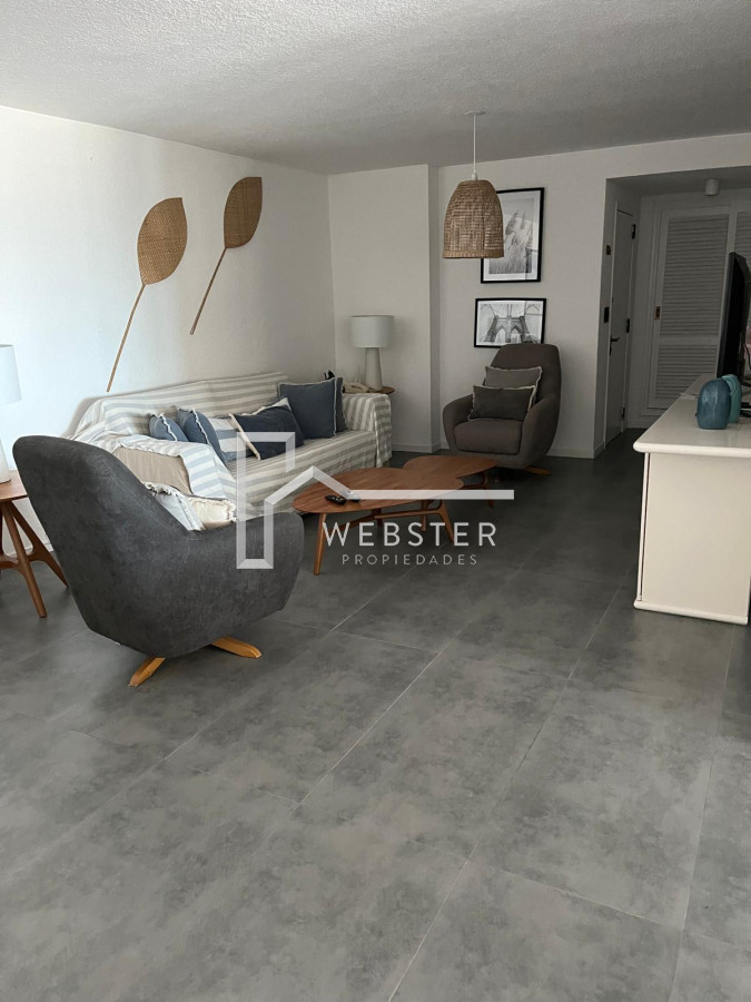 Apartamento ID.2552 - Hermoso apartamento reciclado, vista espectacular al Puerto!