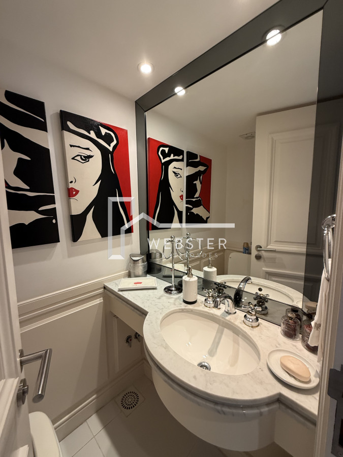 Apartamento ID.362 - Alquiler de hermoso apto, planta amplia y luminosa en Playa Brava