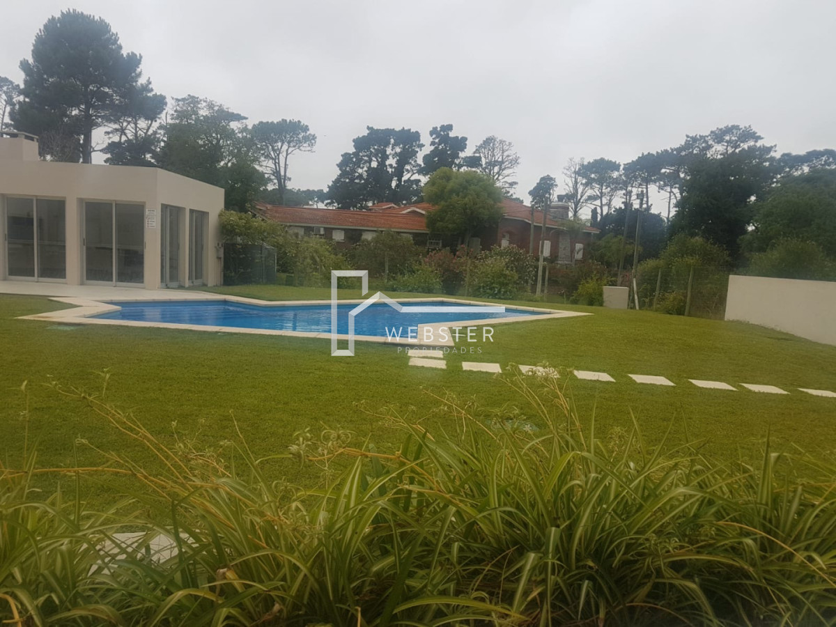 Apartamento ID.489 - Apto en alquiler Anual  