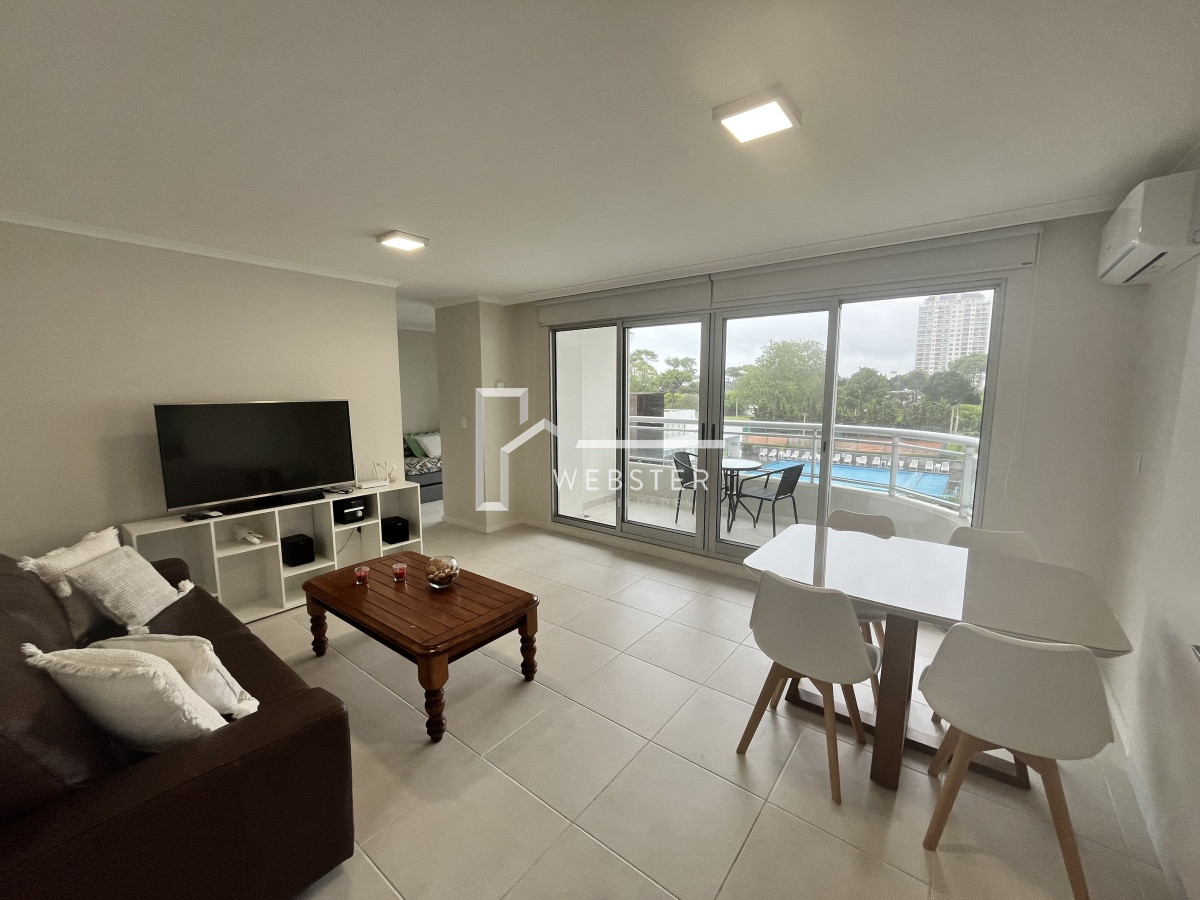 Apartamento ID.891 - Alquiler Anual en complejo con amenities 