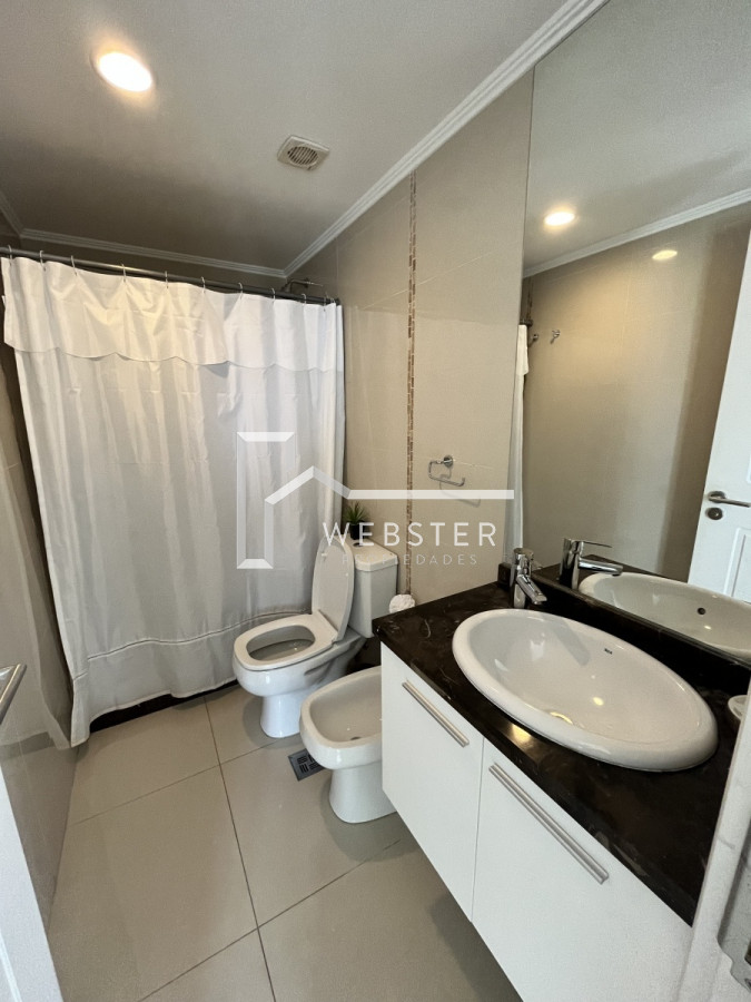 Apartamento ID.859 - Alquiler Anual apto en excelente ubicación 