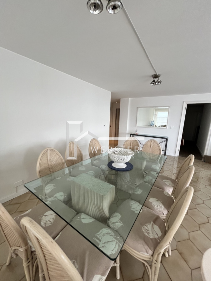 Apartamento ID.1045 - Venta de apartamento con  espectacular planta y hermosa vista 