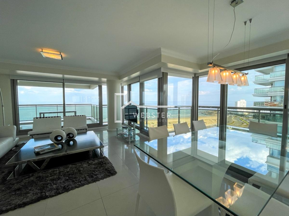 Apartamento ID.2053 - venta hermoso apto frente a la Brava