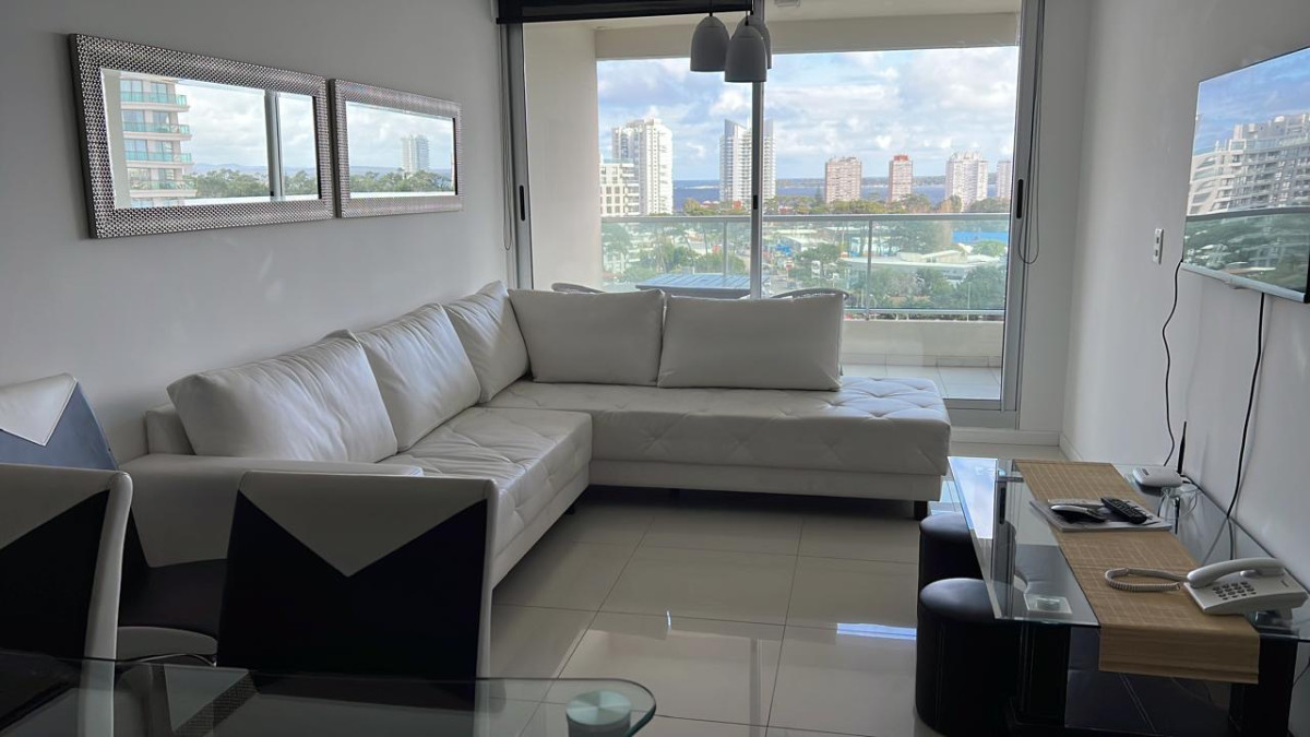 Apartamento en alquiler anual y temporal en Punta del Este 