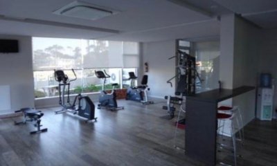 Venta apartamento en moderno edificio en Roosevelt