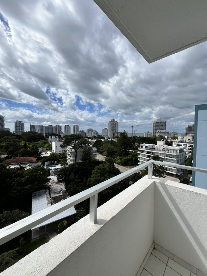 Venta apartamento en muy buena zona! Cerca de todo!