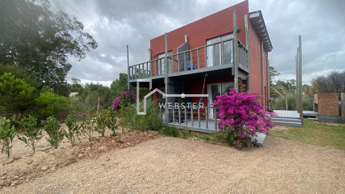 Casa ID.528 - Alquiler anual Balneario Buenos Aires 