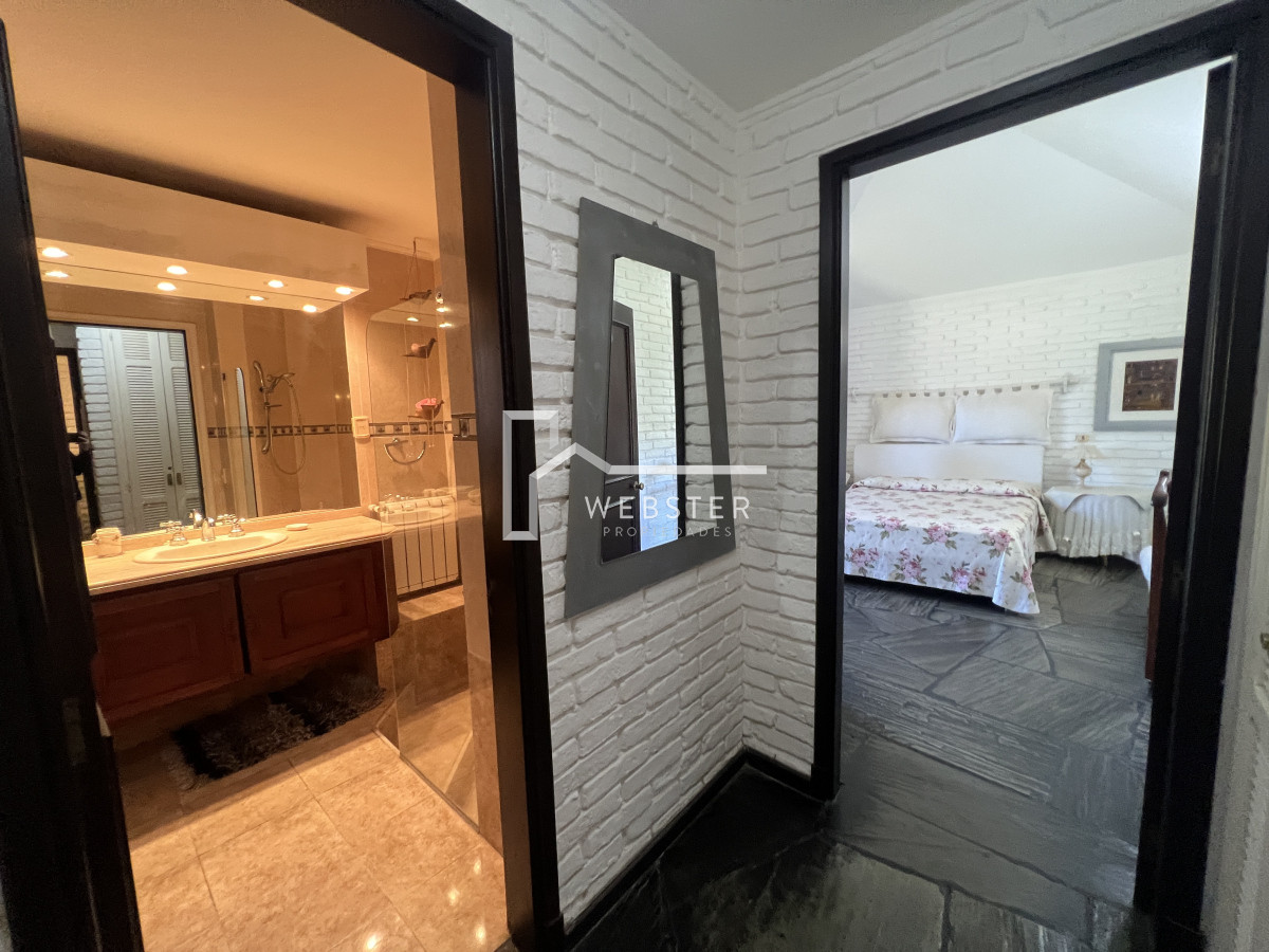 Casa ID.922 - Casa en Punta del Este, Jardines de Córdoba