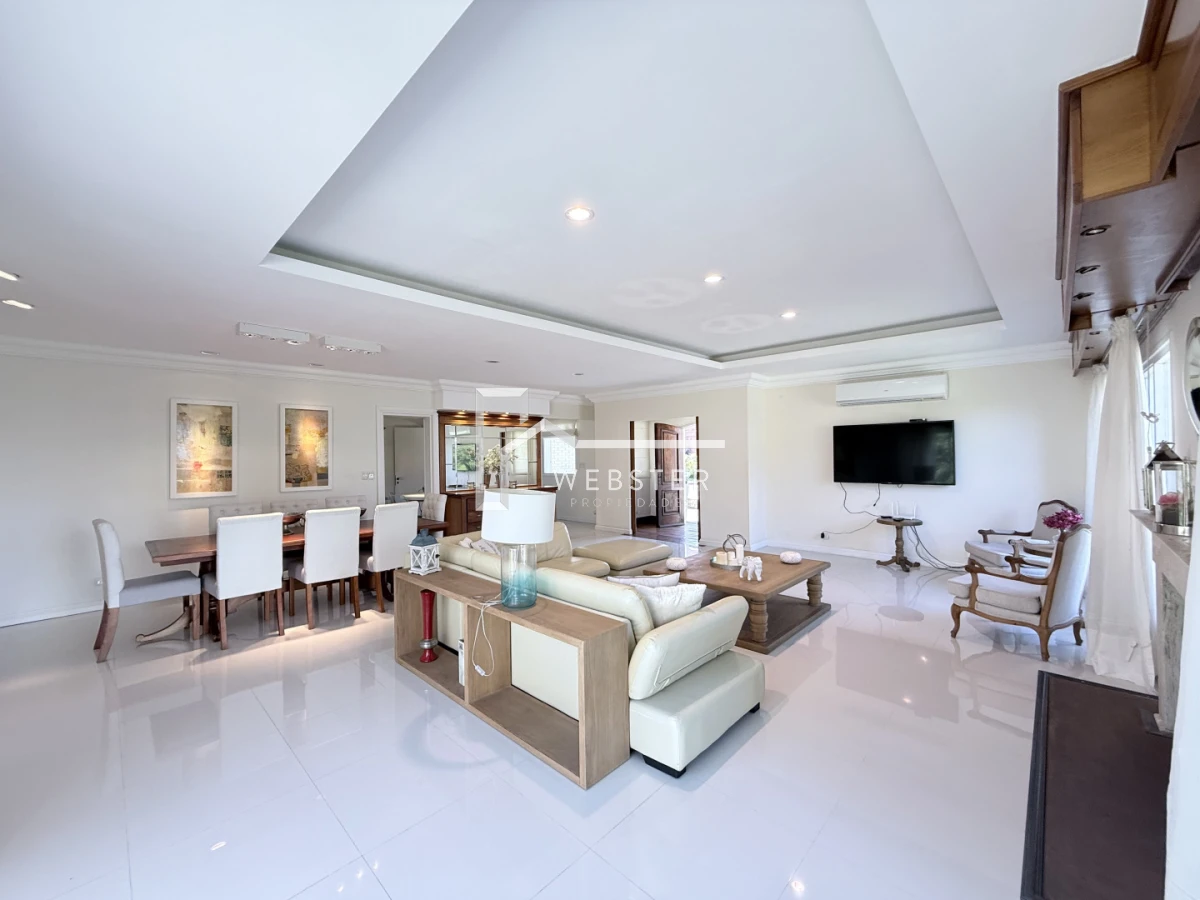 Casa ID.2679 - Venta y alquiler anual casa a pasos de la playa Mansa 