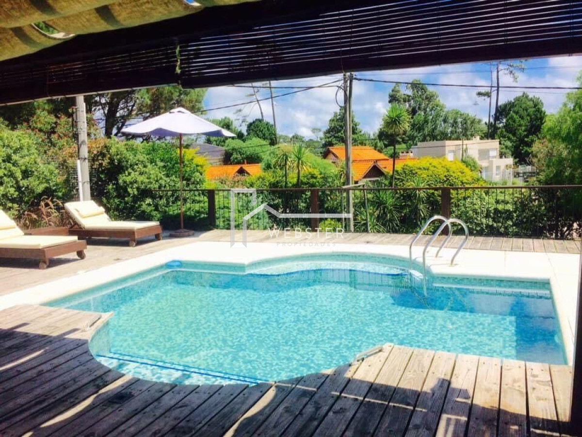 Casa ID.510 - Hermosa casa en Pinares 