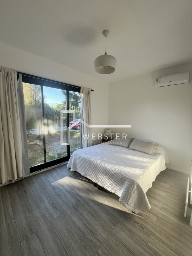 Casa ID.1315 - Alquiler Anual y Venta hermosa casa en Barrio Privado 