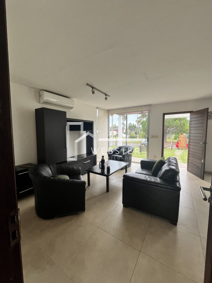 Casa ID.1048 - Hermosa casa en alquiler anual 