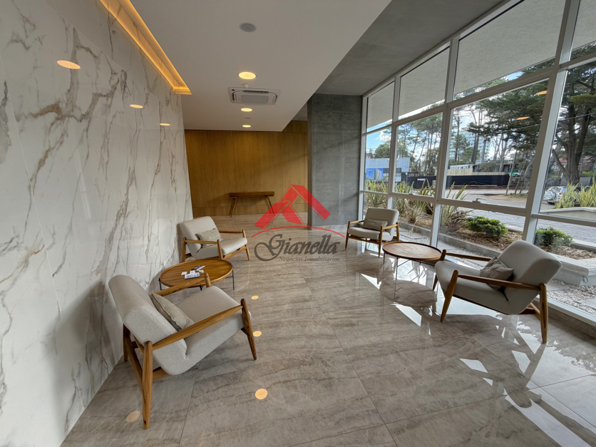 Apartamento ID.2224 - Apartamento  a estrenar de 1 dormitorio y medio en venta en Punta del Este