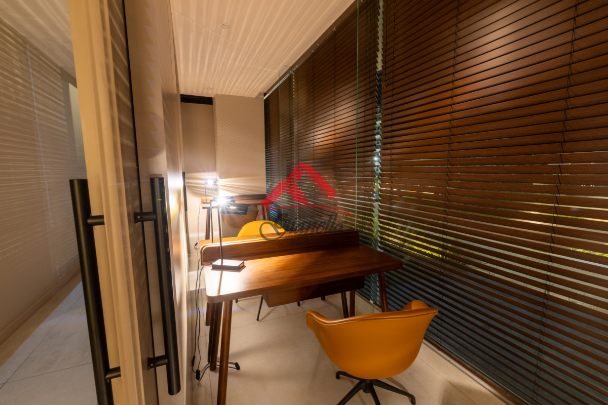 Apartamento ID.2221 - Apartamento de 2 dormitorios en venta, Playa Brava, Punta del Este
