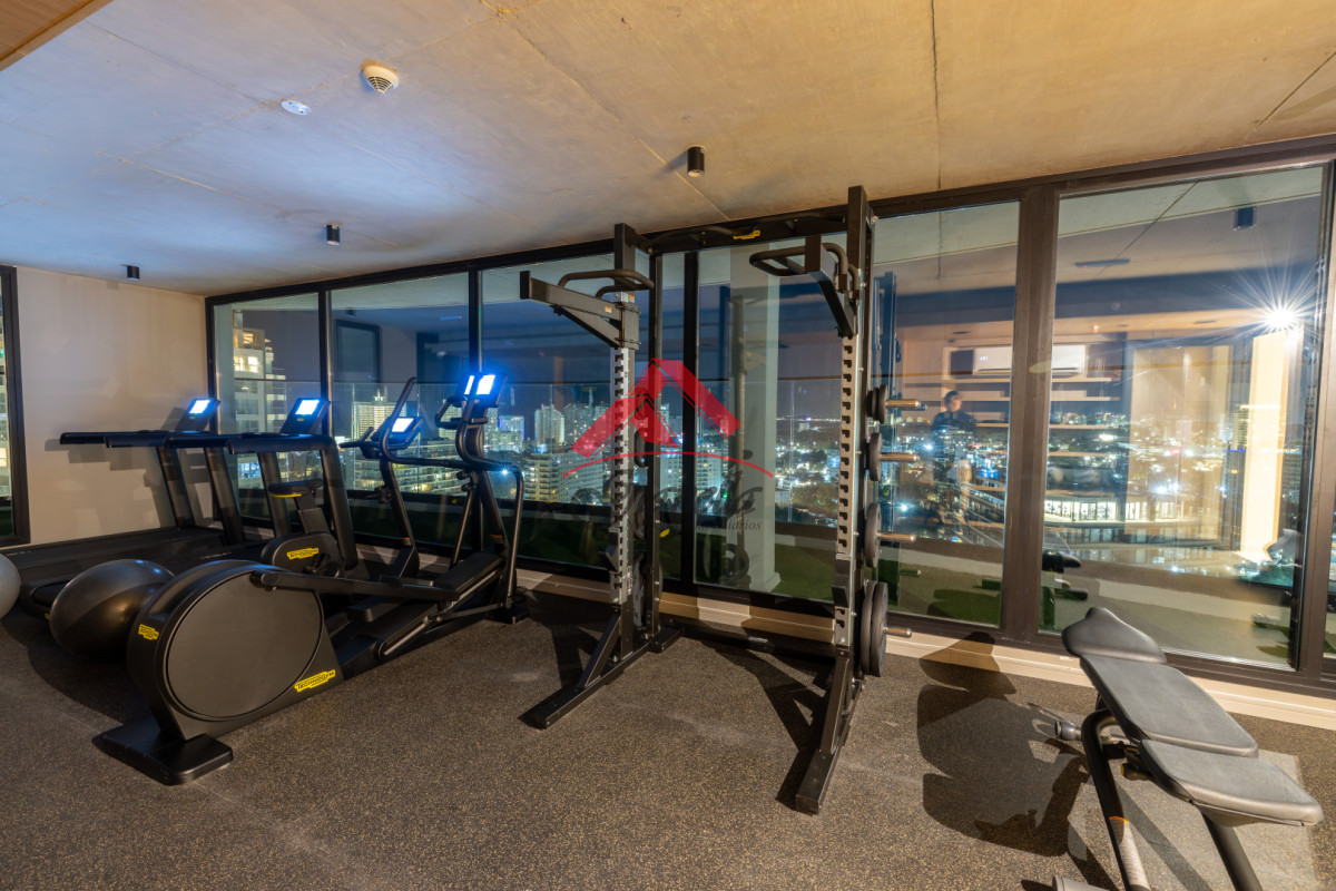Apartamento ID.2221 - Apartamento de 2 dormitorios en venta, Playa Brava, Punta del Este
