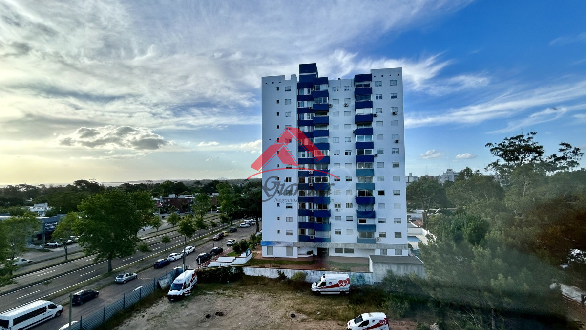 Apartamento ID.2013 - Apartamento en venta  de 1 dormitorio a estrenar sobre Roosevelt