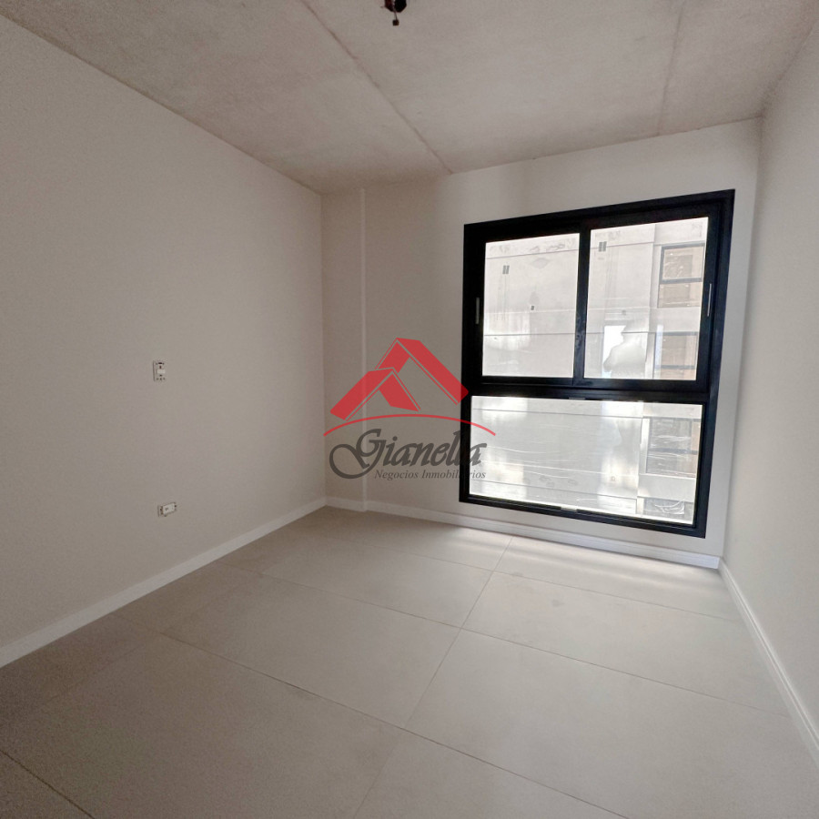 Apartamento ID.2221 - Apartamento de 2 dormitorios en venta, Playa Brava, Punta del Este